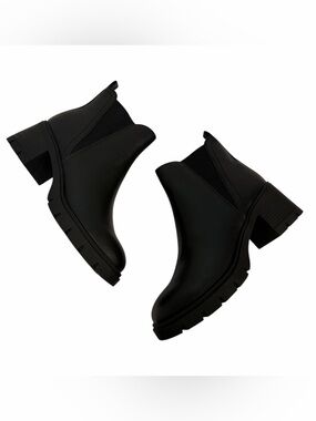 MIA Valeria Black Platform Boots Women's Size 9.5